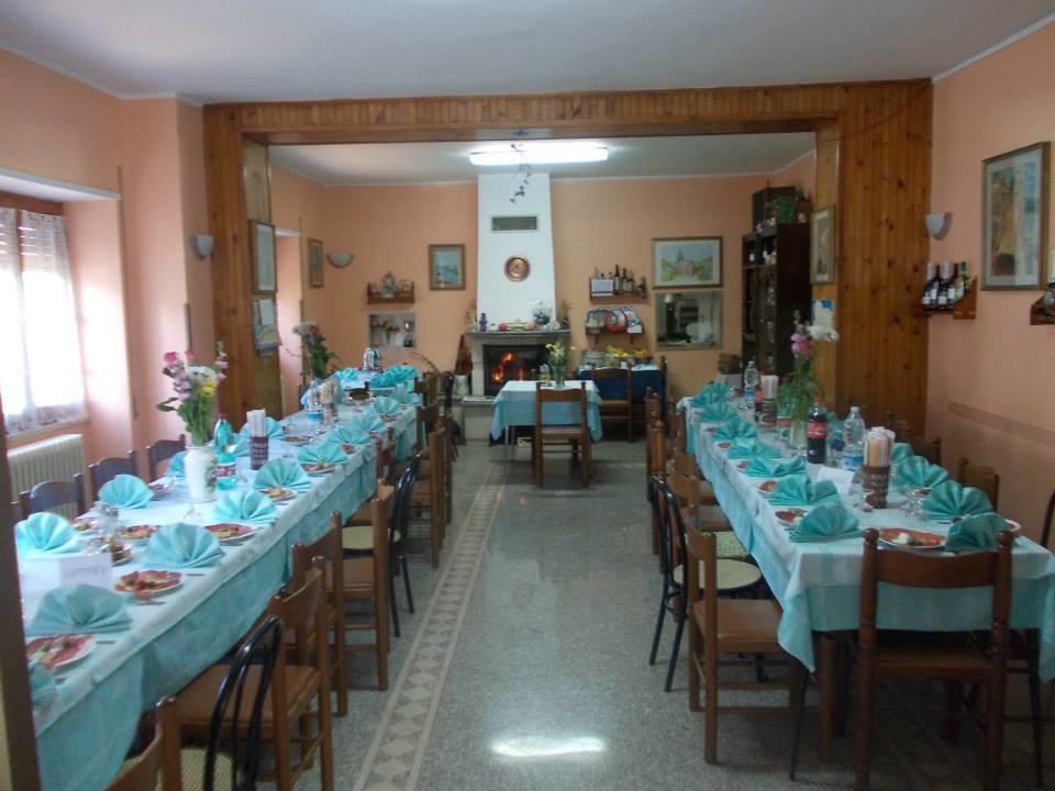 La Lucciola Albergo Ristorante Tagliacozzo Exteriér fotografie